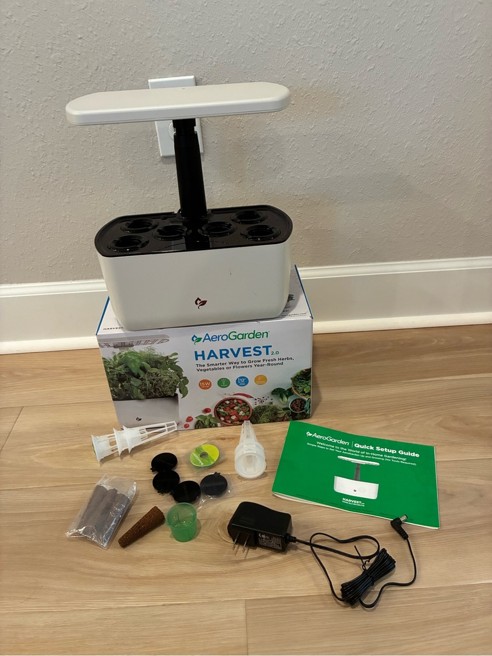 Aerogarden Harvest 2.0 In-home Garden System